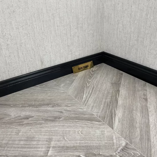 Aston Louis Macar Silverado Grey  oak