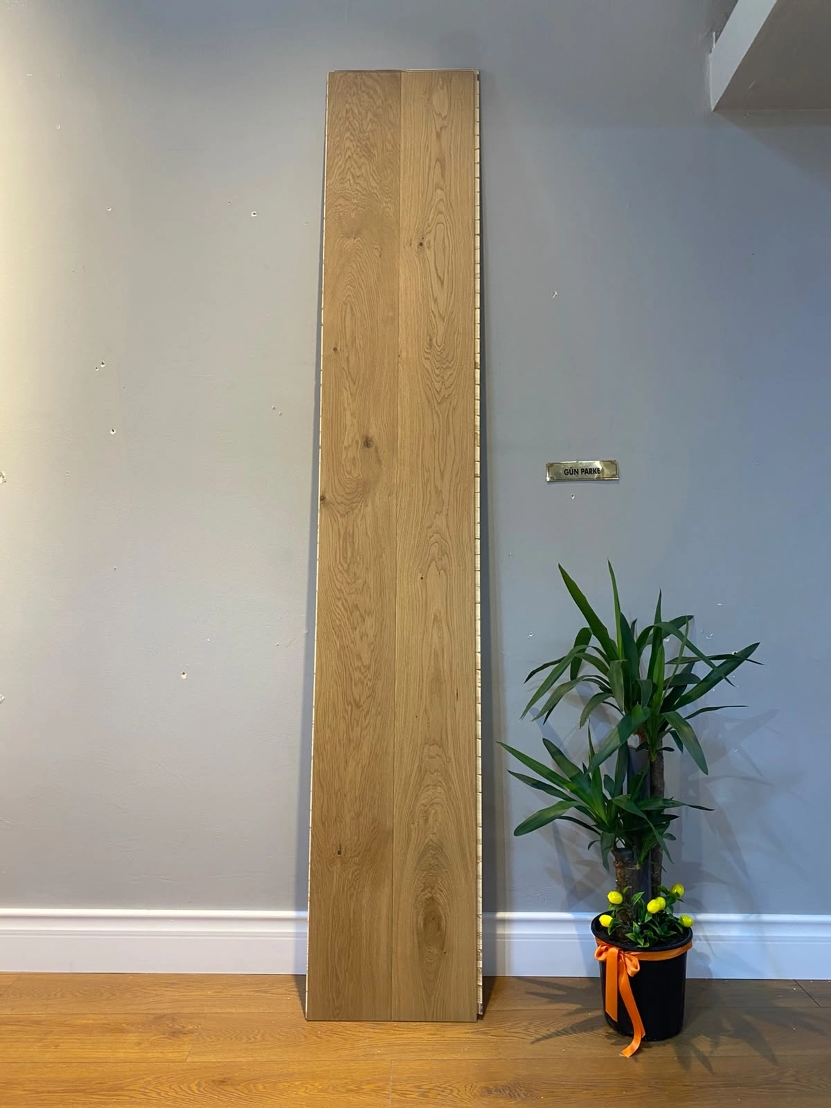Verox Floor -  W103 Royal Oak Plank Lamine Parke